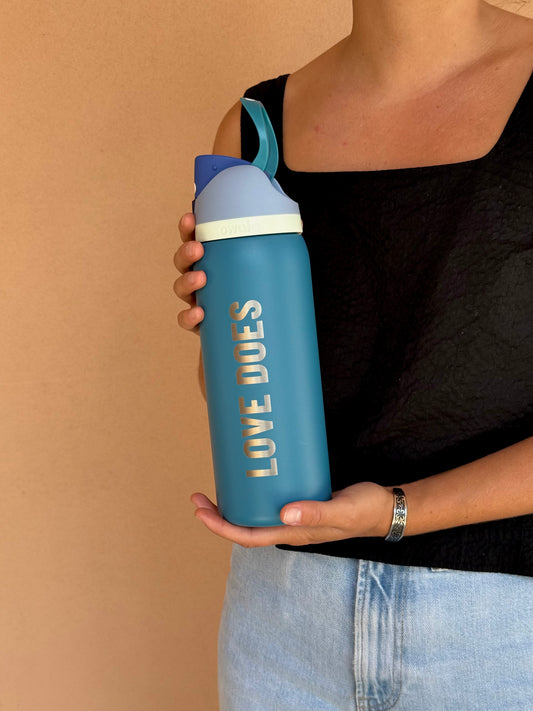 Love Does Engraved Owala Freesip 32oz - Denim